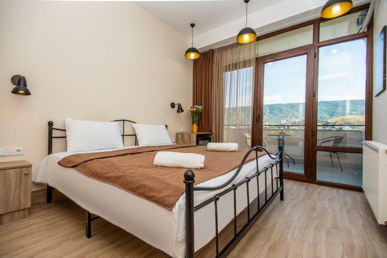 Tonusi Luxe Hotel In The Historic City Center Тбилиси Экстерьер фото